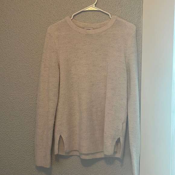 Old navy cream sweater - Picture 1 of 2